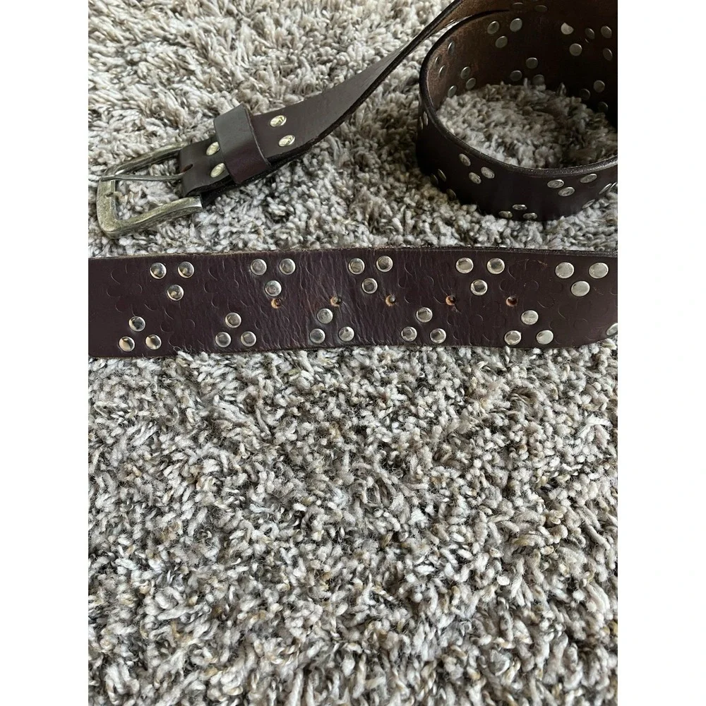 Riding Sport Studded Brown Leather Belt With Daisy Print Detail Size 34